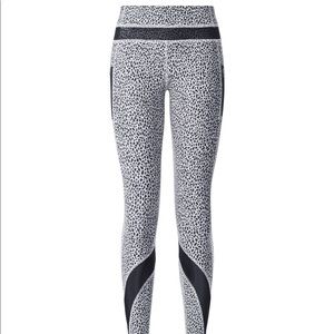 Lululemon Inspire Tight II
